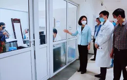 Số ca mắc COVID-19 tăng, lãnh đạo TP Hà Nội kiểm tra công tác ứng phó tại các bệnh viện