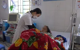 Sinh con tại nhà do chuyển dạ nhanh, sản phụ bị băng huyết sau sinh
