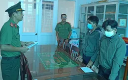 Hai anh em ruột mua bằng giả để mở phòng khám