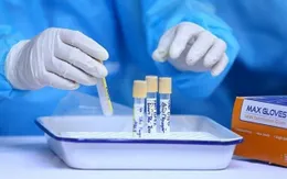 Nhiều người mắc COVID-19 khi thời tiết chuyển mùa