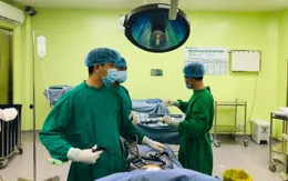 Nguy hiểm bệnh lý thủng dạ dày ở trẻ em