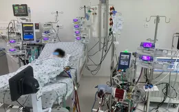 Can thiệp ECMO cứu bé trai viêm cơ tim tối cấp