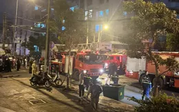 TP Hồ Chí Minh: Cháy lớn tại căn hộ thuộc chung cư tại quận 10