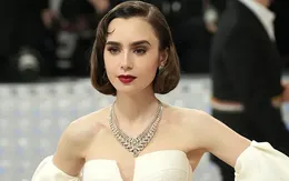 Nhẫn đính hôn kim cương của Lilly Collins bị mất cắp