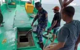 Phát hiện tàu vận chuyển khoảng 10.000 lít dầu DO không rõ nguồn gốc