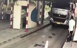 Khó xử lý xe quá tải trên cao tốc Nội Bài - Lào Cai