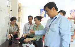 2 vụ ngộ độc rượu ở Cà Mau: Tỷ lệ Methanol trong rượu rất cao