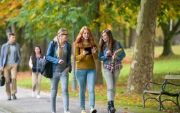 Giới trẻ Mỹ bỏ qua đại học để tìm việc làm