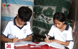 Ngôi nhà "lạc quan" của hai anh em nhỏ