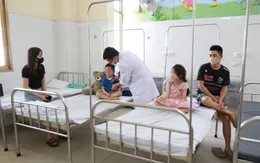 Quảng Ninh: Tăng đột biến trẻ nhập viện do viêm phổi