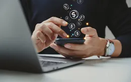 Những bài đăng trên mạng xã hội có thể "tiết lộ" mức thu nhập của bạn