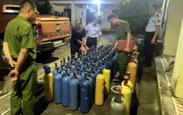 Lạng Sơn thu giữ số lượng lớn bình khí, nghi là khí cười