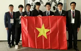 Cả 5 học sinh Việt Nam đều giành huy chương tại Olympic Vật lí Quốc tế năm 2023