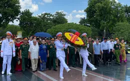 Lễ dâng hương kỷ niệm 76 năm ngày Thương binh Liệt sĩ 27/7