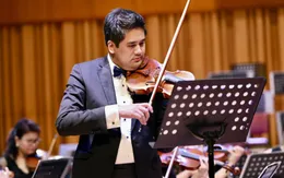 NSƯT Bùi Công Duy lưu diễn ở Áo