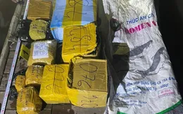 Phát hiện vụ vận chuyển khoảng 19 kg kim loại nghi là vàng qua biên giới