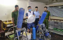 Phát hiện và thu giữ gần 200 bình "khí cười" N2O ở quận Thanh Xuân (Hà Nội)