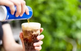 Sử dụng đồ uống có đường mỗi ngày làm tăng nguy cơ ung thư gan