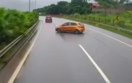 Thản nhiên quay đầu đi ngược chiều trên cao tốc