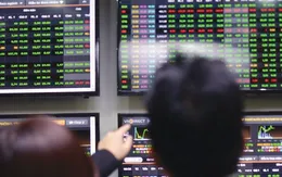 VN-Index vượt mốc 1.240 điểm