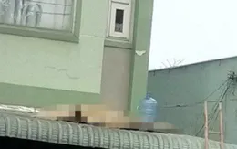 Trèo lên mái tôn để nhặt lại trái bóng, nam sinh lớp 6 bị điện giật tử vong