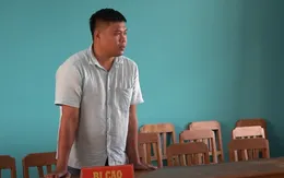 Lãnh án tù vì xin 2 viên đạn mang về nhà làm đồ mỹ nghệ