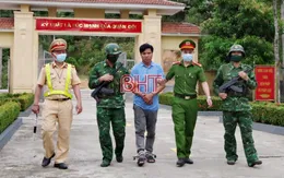 Vận chuyển thuê 2 bánh heroin, 1 đối tượng bị bắt giữ