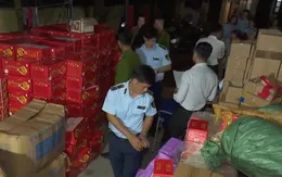 Triệt phá kho hàng thu giữ hơn 1 tấn bánh kẹo nhập lậu trước mùa Trung thu