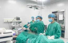 Hiếm gặp: Người phụ nữ có 2 phôi thai phát triển trong và ngoài tử cung