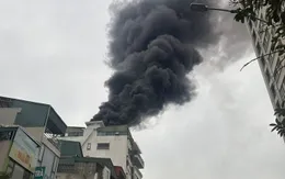 Hà Nội: Cháy nhà cao tầng trên phố Vũ Trọng Phụng