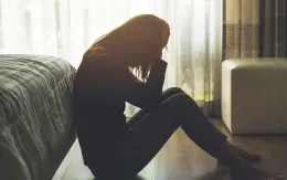 "Tăng động" (ADHD) tiềm ẩn nguy cơ thúc đẩy phát triển rối loạn tâm thần và tự tử