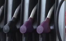 Giá dầu có xu hướng tăng cao do lo ngại về nguồn cung