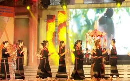 Đồng bào Tây Nguyên vui Tết Độc lập