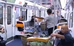 Chuyến tàu phục vụ người bán rau