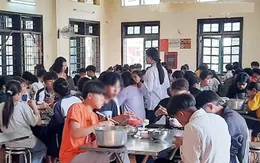 Bắt khẩn cấp nghi phạm bỏ chất độc vào thức ăn của học sinh ở Sơn La