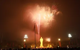 Nghệ An: Mãn nhãn pháo hoa nghệ thuật chào đón năm mới 2024