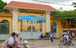 Nổ bình thí nghiệm khi thực hành, 5 học sinh bị thương