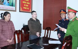 Bắt 2 đối tượng buôn gần 2.900 kg vảy tê tê