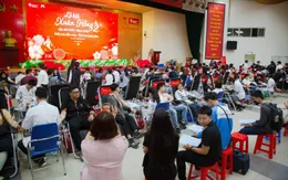 Hơn 1.200 đơn vị máu được tiếp nhận tại ngày đầu tiên của Lễ hội Xuân hồng 2024