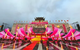 Bắc Giang khai mạc Lễ hội Xuân Tây Yên Tử