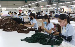 Thiếu lao động, doanh nghiệp tuyển người ngay tại bến xe, bến tàu