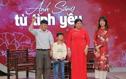 "Trạm yêu thương" mang mùa xuân đến với gia đình khiếm thị nghèo