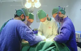 Điều trị ung thư buồng trứng giai đoạn tiến triển bằng phương pháp đa mô thức