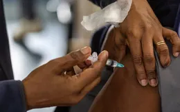 Thế giới có vaccine viêm màng não mới
