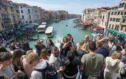 Venice - thành phố du lịch đầu tiên trên thế giới bán vé tham quan trong ngày
