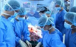 Lần đầu tiên tại Việt Nam: Ghép tim cho một bệnh nhân đã cấy dụng cụ hỗ trợ thất trái