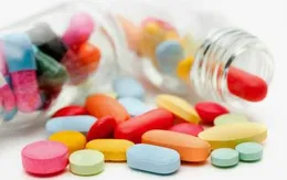 Ngộ độc do tự uống vitamin A tại nhà