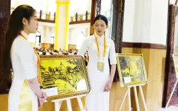 Hoạ sĩ 9X triển lãm tranh cát đề tài Phật giáo