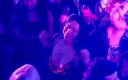 Thế lực đứng sau các Cành cọ vàng