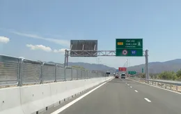 Vì sao cao tốc Cam Lâm - Vĩnh Hảo chưa thu phí?